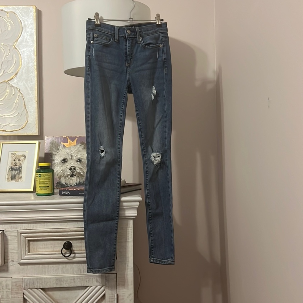 Size 24 true skinny Gap jeans